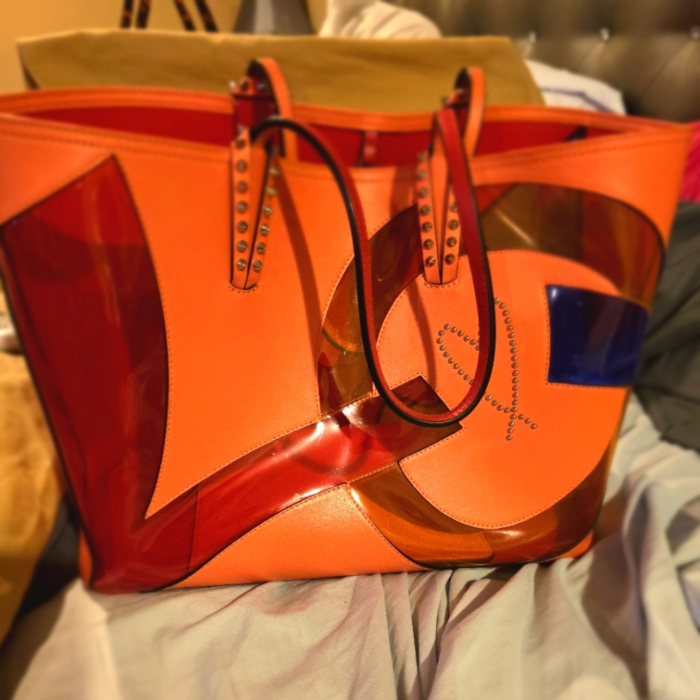 Christian Louboutin Cabata LOVE tote